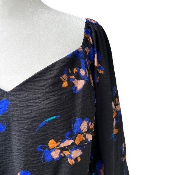 Ava &‎ Viv Women's Top Size X
Black Peplum Floral Print Long Sleeve Plus - Picture 9 of 14